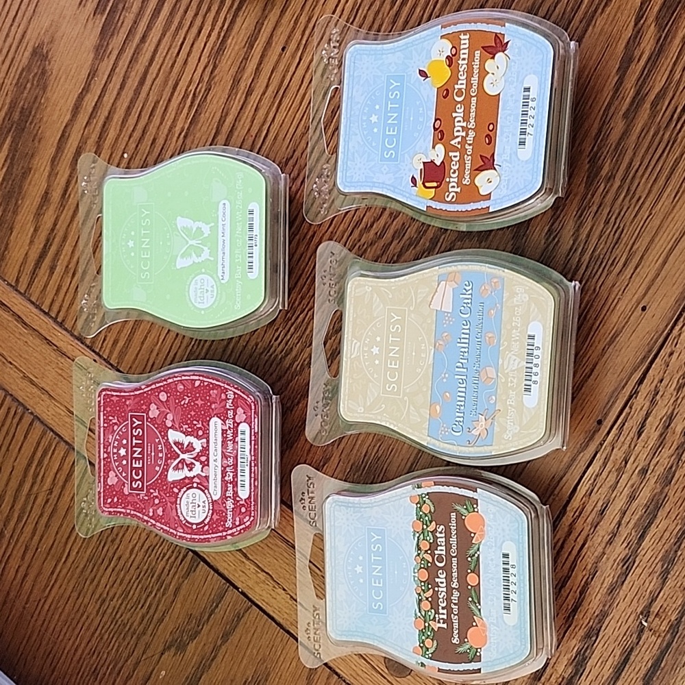 NIB Scentsy Wax Bundle